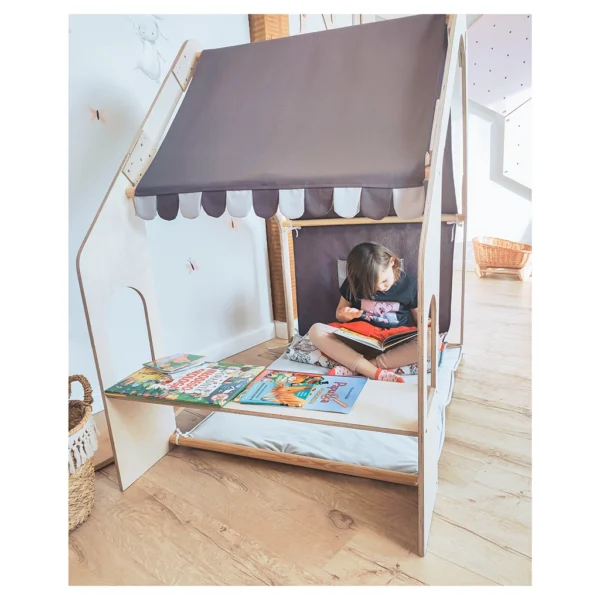 Playhouse - Image 6
