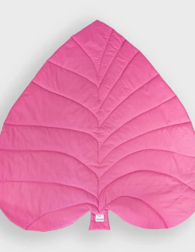 Mata dla dzieci liść magenta XXL